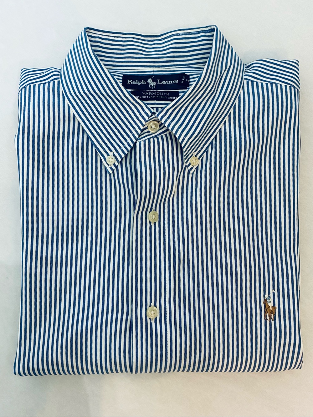 Men’s Neck Sz. 17 Long Sleeve Dress Shirt